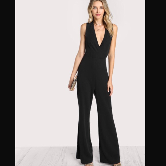 Elegant Flare Jumpsuit with Criss Cross Back - Picture 5 of 8